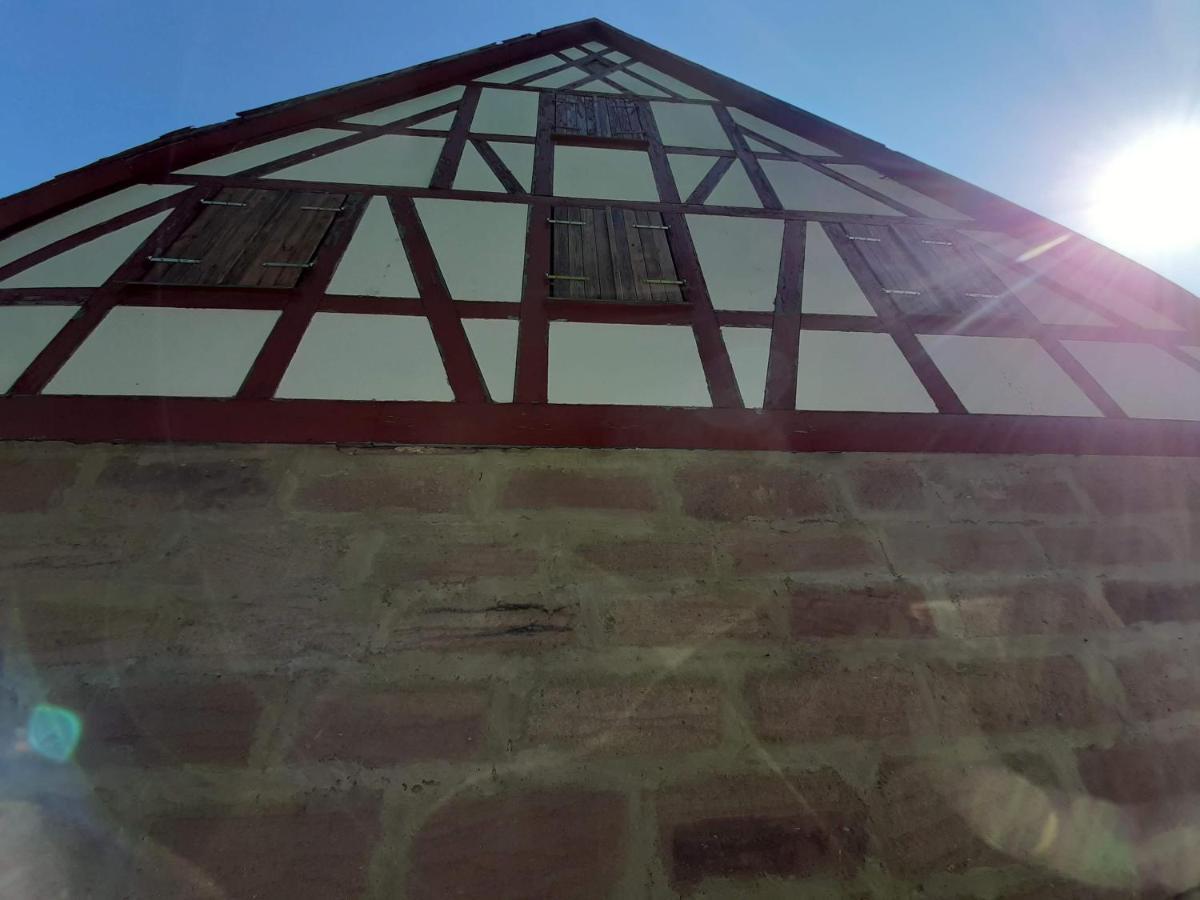 Ferienwohnung Kunst Und Kulturschuppen Hasenmuehle Kammerstein Exterior photo
